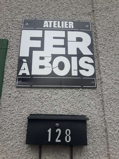 Atelier Fer À Bois